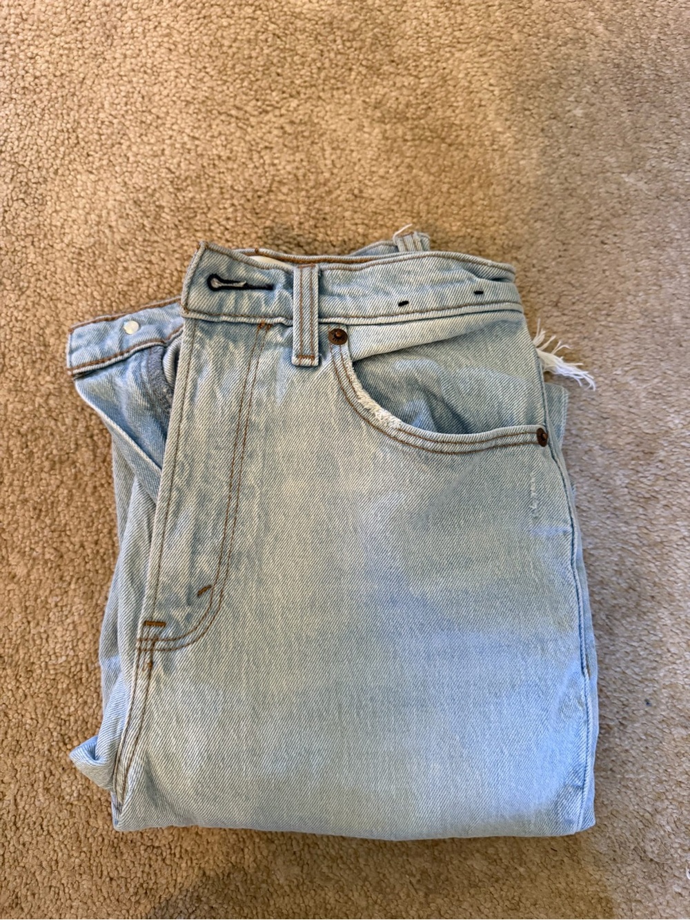 Abercrombie & Fitch Light Blue Relaxed Women's Jeans